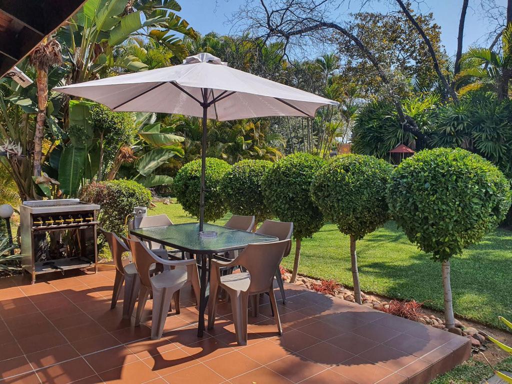 Micasa Sucasa Guesthouse Lephalale Εξωτερικό φωτογραφία