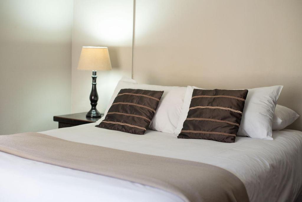 Micasa Sucasa Guesthouse Lephalale Εξωτερικό φωτογραφία