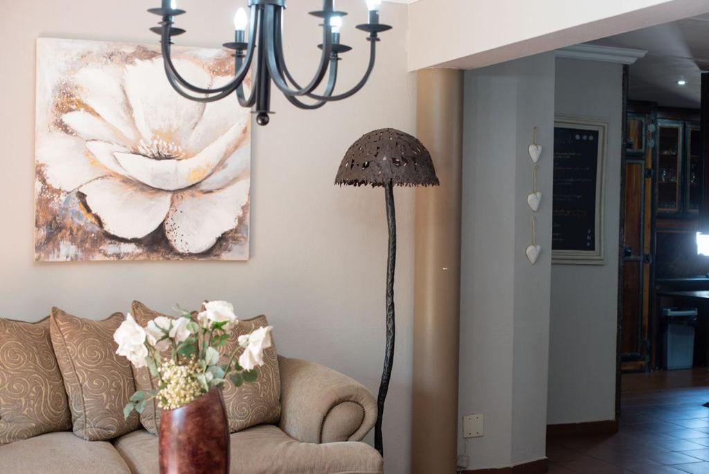 Micasa Sucasa Guesthouse Lephalale Εξωτερικό φωτογραφία